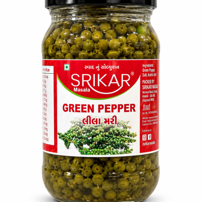 Lila Tikha Achar (લીલા મરી અથાણું)
