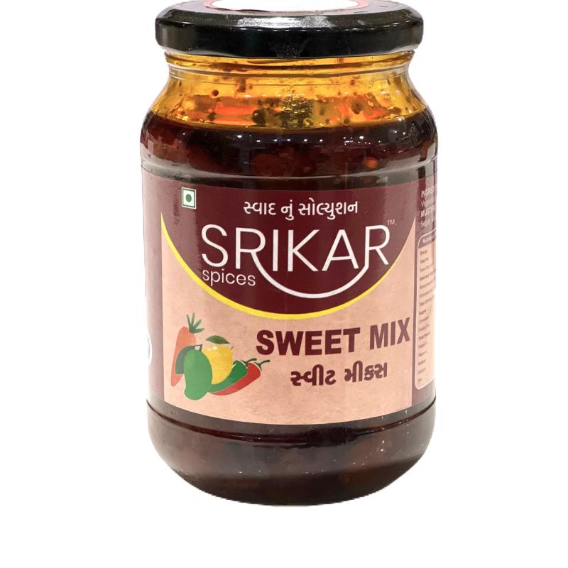 Gunda Keri Achar (ગુંદા કેરી અથાણું)